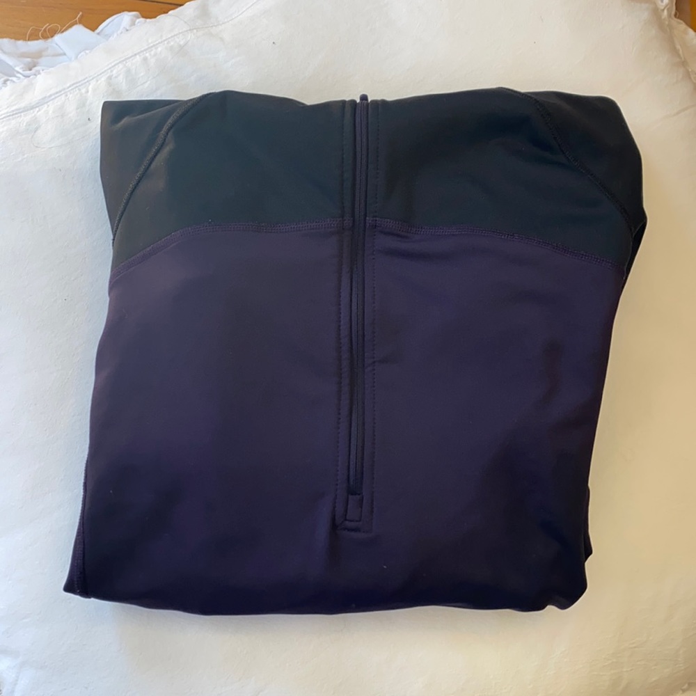 Nike hooded quarter zip